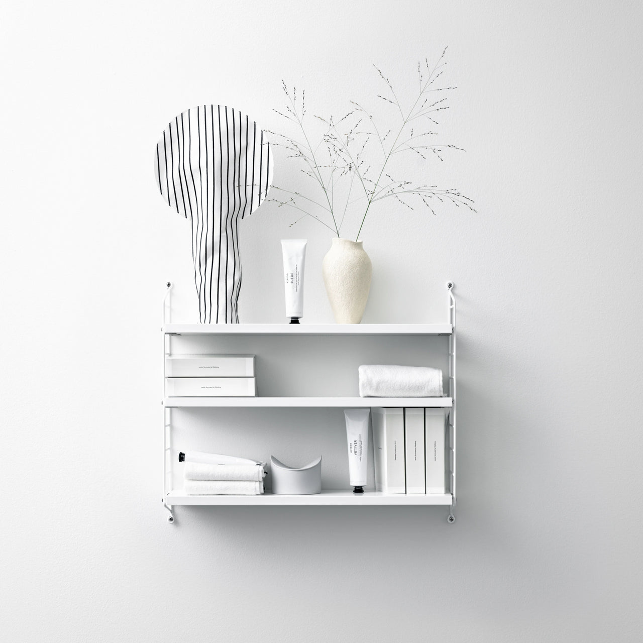 String Pocket Shelving